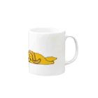 GYOGA猫の仰臥猫カラー（改） Mug :right side of the handle