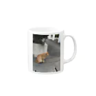 アレのアレの猫は見たのを見た Mug :right side of the handle