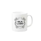 SILK　LABOのSILKロゴ（黒） Mug :right side of the handle