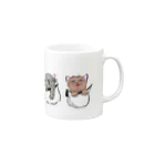 co2@通常攻撃が全体攻撃で二回攻撃のココスは好きですかの猫の3兄弟 Mug :right side of the handle