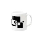 シンプルデザイン：Ｔシャツ・パーカー・スマートフォンケース・トートバッグ・マグカップのシンプルデザインアルファベットQ Mug :right side of the handle