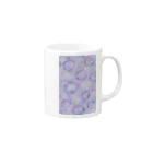 路地裏の埴輪庭のdrop*drop Mug :right side of the handle