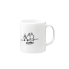 にょろのワインとピザなうさぎさん Mug :right side of the handle