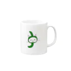 fufuコレクションのきゅうりを被った猫 Mug :right side of the handle