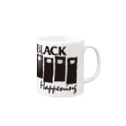 オサモハンキンポーの BLACK HAPPENING（ver2） マグカップの取っ手の右面