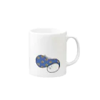 HiyokomameShoutenのReeeeegent-kun　-青に白いお花-  Mug :right side of the handle