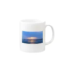 学生📷の夕陽ワンポイント Mug :right side of the handle