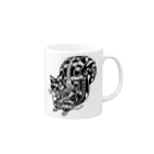 TOMOKUNIのAnimalia Kinky “ Black Squirrel ” Mug :right side of the handle