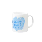 海のサワガニのWhite Day！ Mug :right side of the handle