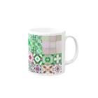 𝙈𝙊𝙈𝙊'𝙨 𝙎𝙝𝙤𝙥のレトロなタイル 02 Mug :right side of the handle