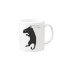 MOCHIYAのつまみだされねこ Mug :right side of the handle