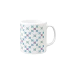 untidyboxのお花っぽいレトロパターン ブルー Mug :right side of the handle