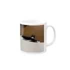 ねこじまの伸びてる猫のマグカップ Mug :right side of the handle