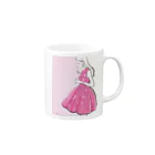 Jojo Yan | A Fashion Illustratorのピンクスカート Mug :right side of the handle