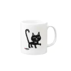 オクマーSUZURIショップの水玉しっぽの黒猫ちゃん Mug :right side of the handle