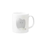 けんしんくんの銀のカブせもの Mug :right side of the handle