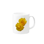 Harunoyozoraの黄色い薔薇の花 Mug :right side of the handle