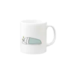 ぶるぶるふるえるのぺぴーぬ Mug :right side of the handle