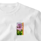 ChicClassic（しっくくらしっく）のお花・Find healing and warmth in the gentle embrace of love. ワンポイントTシャツ