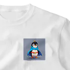 ganeshaのスーパーヒーローのマントを着たかわいいペンギン ワンポイントTシャツ