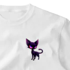 夏の朝の紫猫 ワンポイントTシャツ