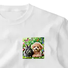 hachitaroのうさぎのネザーランドドワーフと犬のトイプードル ワンポイントTシャツ