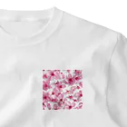 オンラインショップイエローリーフのピンクの花　桜　鮮やか One Point T-Shirt