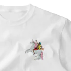 The GrandpaのThe Grandpa on a unicorn One Point T-Shirt