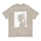 山形屋米店の【白プリント】真珠の耳飾りの少女 オーガニックコットンTシャツ