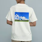 pattedyrの高原の青空 オーガニックコットンTシャツ