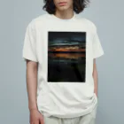 lostの暮れなずむ白鳥 オーガニックコットンTシャツ