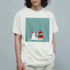 月見里 雀 -yamanashi suzume-の雪だるまと雀 Organic Cotton T-Shirt