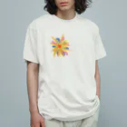 nomumyのカラフルなお花 オーガニックコットンTシャツ