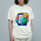 ワンダーワールド・ワンストップのスマホとユニークなキャラクター Organic Cotton T-Shirt