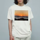 玉手箱の海に輝く朝日 Organic Cotton T-Shirt