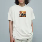 nigihayahiの夕焼けを走るシマウマ Organic Cotton T-Shirt