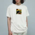 Sunbathingのヒマワリの根元で食事をするモグラ Organic Cotton T-Shirt