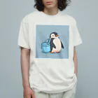 ganeshaのかわいいペンギンとおもちゃのバケツ オーガニックコットンTシャツ