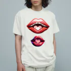 HENTEKO-SHOPの唇とハート Organic Cotton T-Shirt