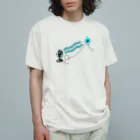 ひよこねこ ショップ 1号店の夏の凧揚げ Organic Cotton T-Shirt