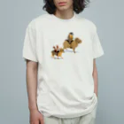 ねずりすSHOPの乗カピバラするマーモットと乗マーラするリス Organic Cotton T-Shirt