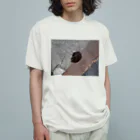 葵ルカ(彰)のうちの子グッズの黒猫女の子の手鞠さん Organic Cotton T-Shirt