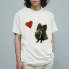 ちゃちゃのChacha with his favorite Organic Cotton T-Shirt