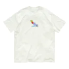 mitsuの虹色のサメ オーガニックコットンTシャツ