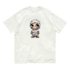 NeoNestのWrapped Wonders Halloween Collection: Mummy #06 オーガニックコットンTシャツ