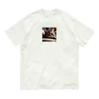 SaltyCookie Design Worksのドアップで寝ているネコ[カラー] Organic Cotton T-Shirt