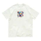 m222web-shopのスノーボードとキャラクターたちのイラストグッズ Organic Cotton T-Shirt