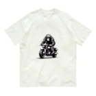 UEKIshopのバイクに乗ったゴリラ Organic Cotton T-Shirt