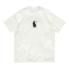 JapanBoyの黒と白のサムライ: 陰と陽の完璧なバランス Organic Cotton T-Shirt