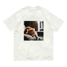 feliceのリビングでごろんとする猫 Organic Cotton T-Shirt